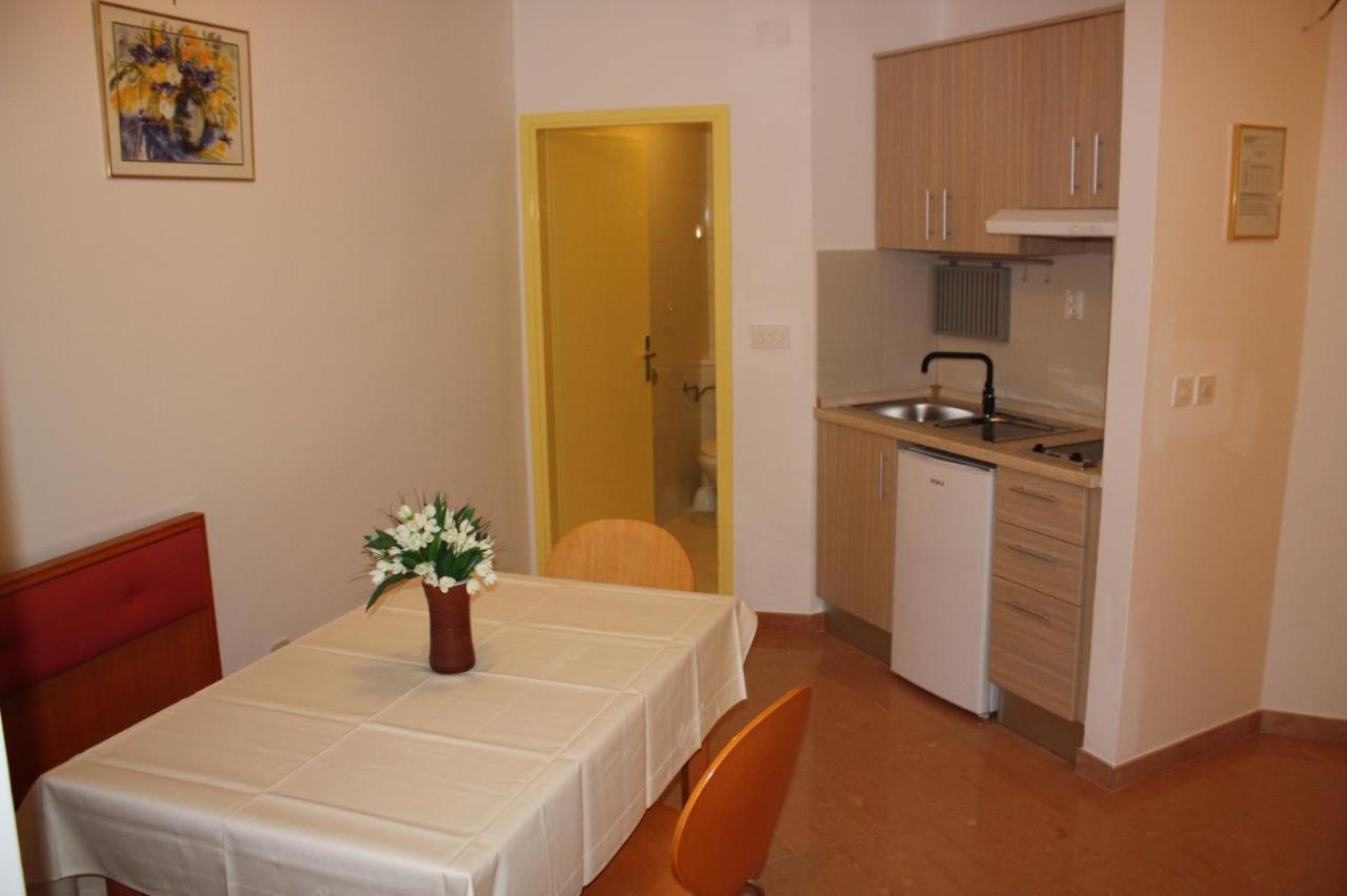 Apartments Tomato Novigrad  Zewnętrze zdjęcie